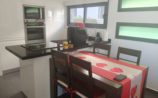 Resale - Town House -
Orihuela Costa - Costa Blanca