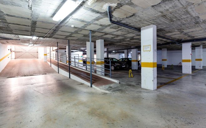 Resale - Apartment -
Torrevieja - Centro