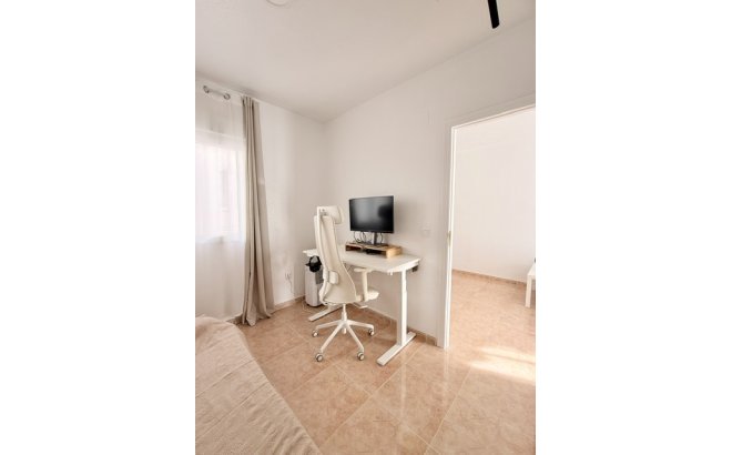 Herverkoop - Penthouse -
Torrevieja - Costa Blanca