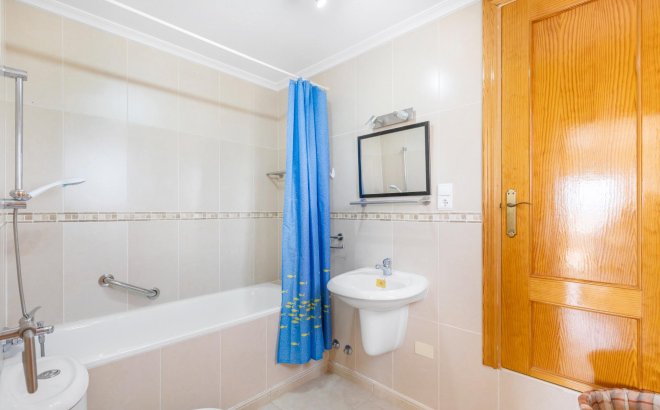 Herverkoop - Villa -
San Fulgencio - Urb. La Marina