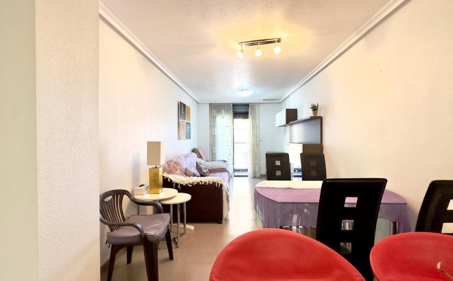 Herverkoop - Appartement -
Torrevieja