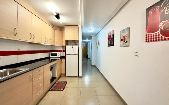 Herverkoop - Appartement -
Torrevieja