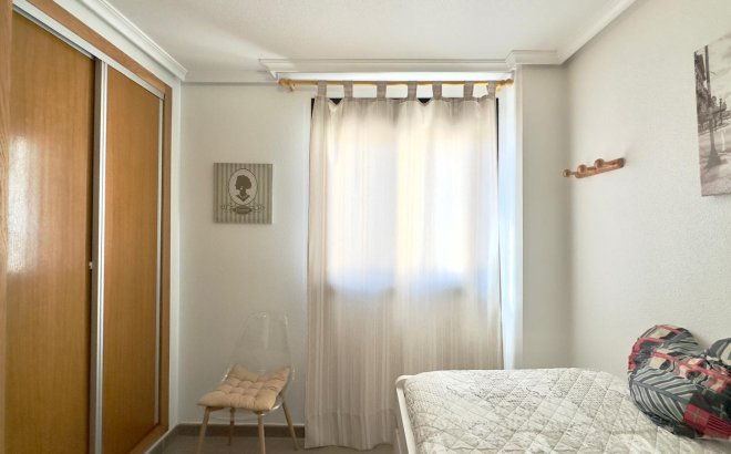 Herverkoop - Appartement -
Torrevieja