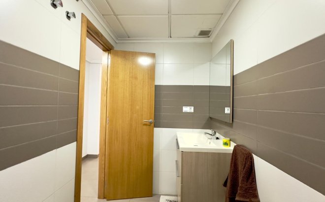 Herverkoop - Appartement -
Torrevieja