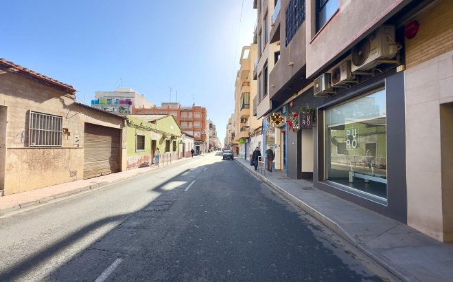 Herverkoop - Appartement -
Torrevieja