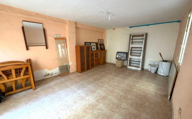 Resale - Town House -
Torrevieja