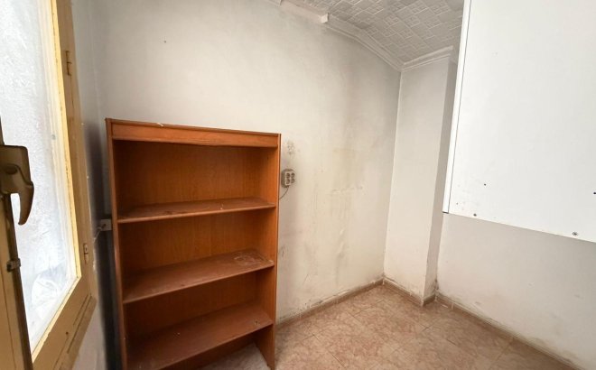 Resale - Town House -
Torrevieja