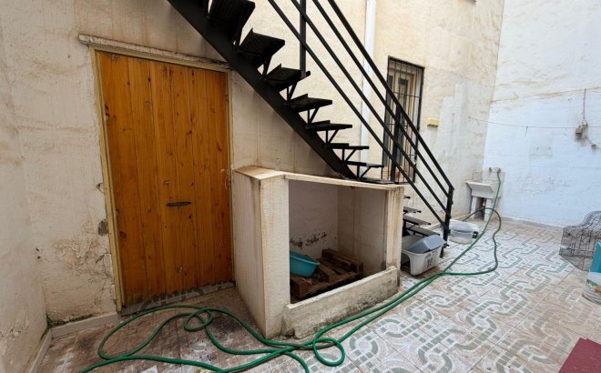 Resale - Town House -
Torrevieja