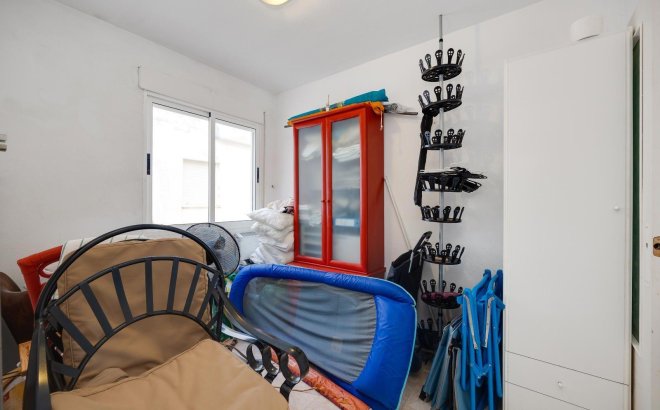 Resale - Bungalow -
Torrevieja - La Siesta - El Salado - Torreta