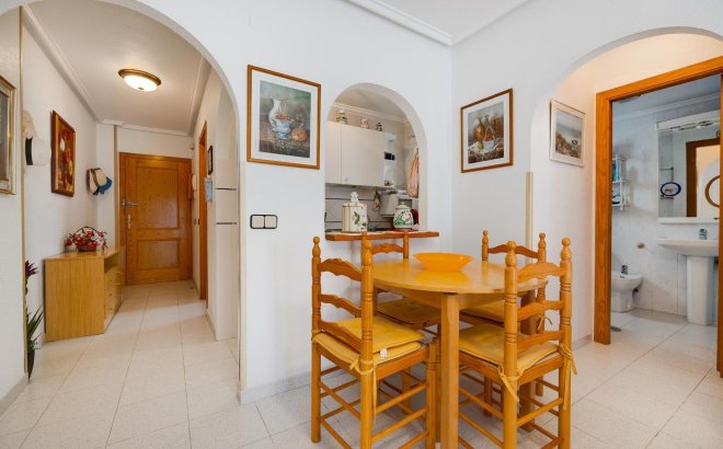 Resale - Apartment -
Torrevieja - Acequion