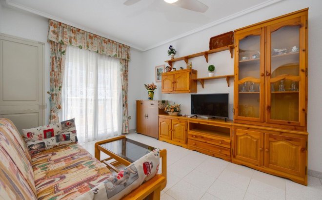 Resale - Apartment -
Torrevieja - Acequion