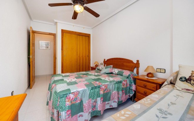 Resale - Apartment -
Torrevieja - Acequion