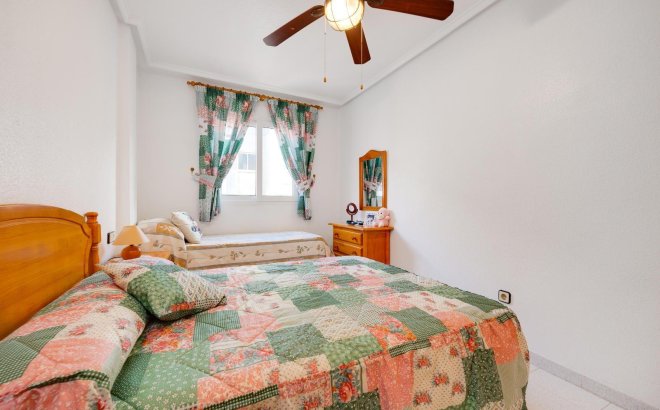 Resale - Apartment -
Torrevieja - Acequion