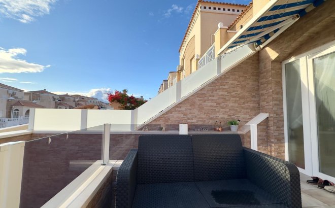 Resale - Bungalow -
Torrevieja - Torreblanca