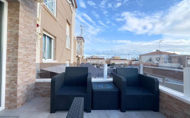 Resale - Bungalow -
Torrevieja - Torreblanca