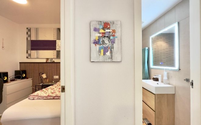 Resale - Bungalow -
Torrevieja - Torreblanca