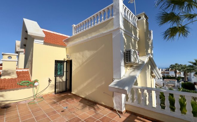Resale - Villa -
Orihuela Costa - Costa Blanca