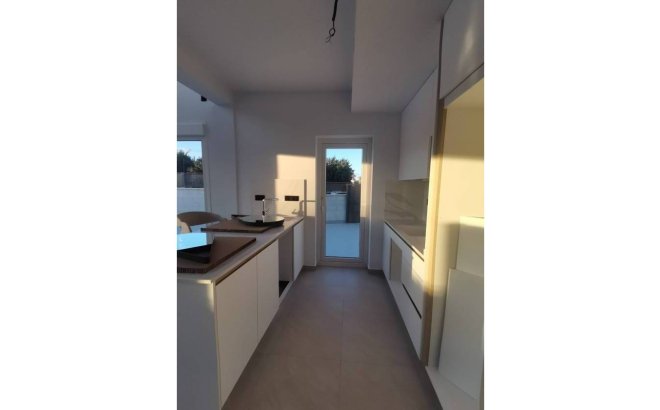 Resale - Villa -
Los Montesinos