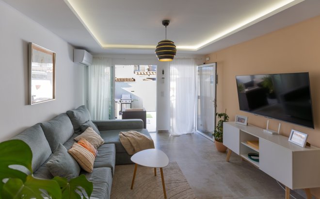 Resale - Town House -
Torrevieja - Costa Blanca