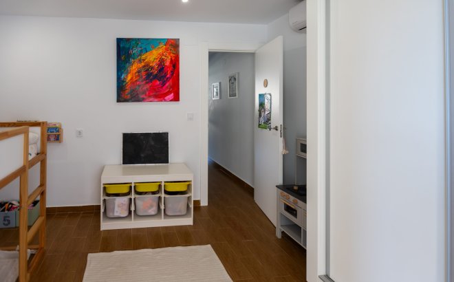 Resale - Town House -
Torrevieja - Costa Blanca