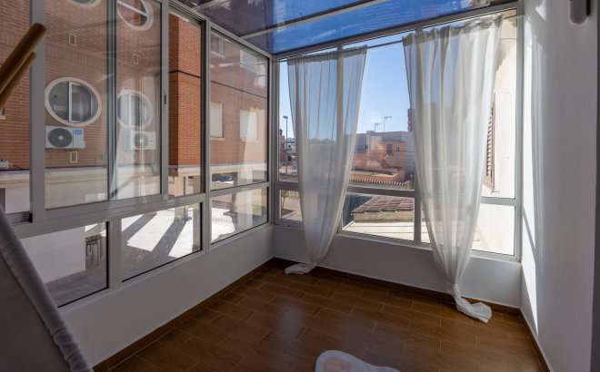 Resale - Town House -
Torrevieja - Costa Blanca