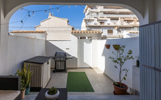 Resale - Town House -
Torrevieja - Costa Blanca