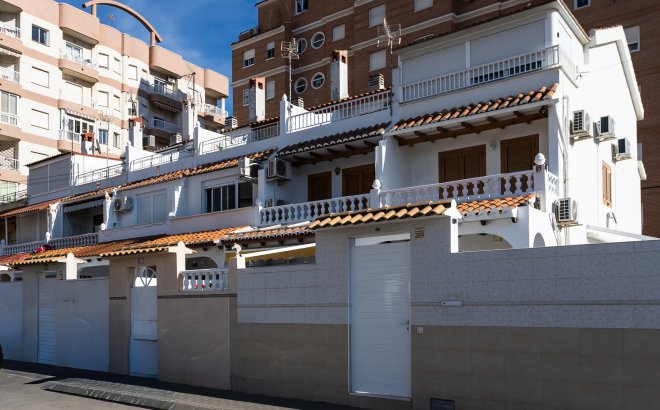 Resale - Town House -
Torrevieja - Costa Blanca