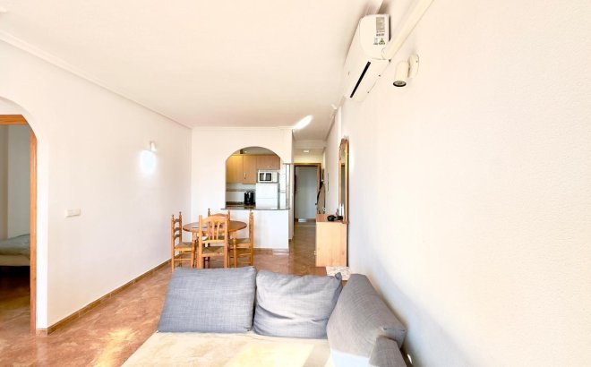 Resale - Apartment -
Torrevieja - Centro