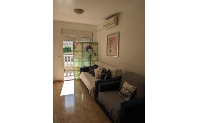 Resale - Apartment -
Torrevieja - Playa del Cura