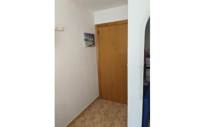 Resale - Apartment -
Torrevieja - Playa del Cura
