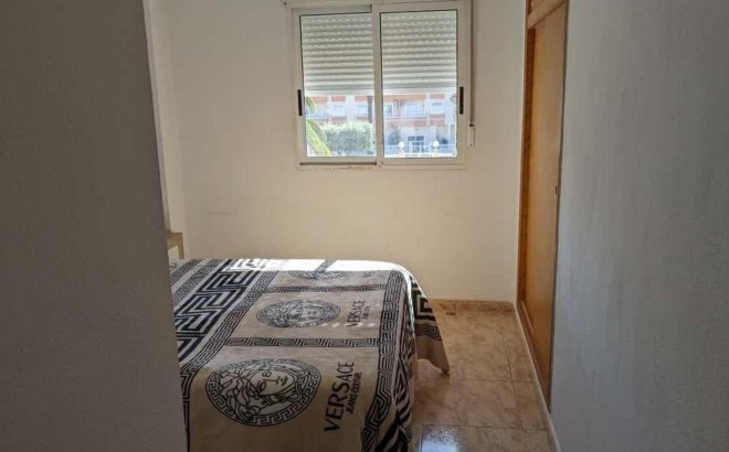 Resale - Apartment -
Torrevieja - Playa del Cura
