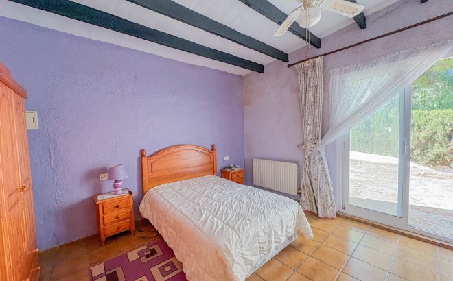 Resale - Villa -
Los Balcones - Costa Blanca