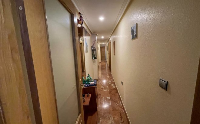 Herverkoop - Appartement -
Torrevieja - Costa Blanca