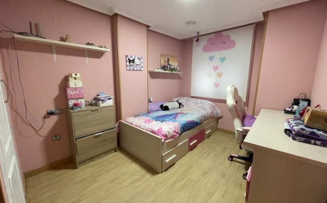 Herverkoop - Appartement -
Torrevieja - Costa Blanca