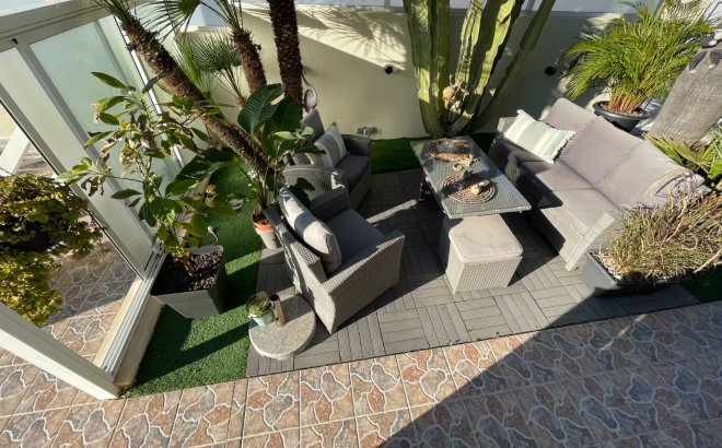 Resale - Villa -
Benijofar - Costa Blanca