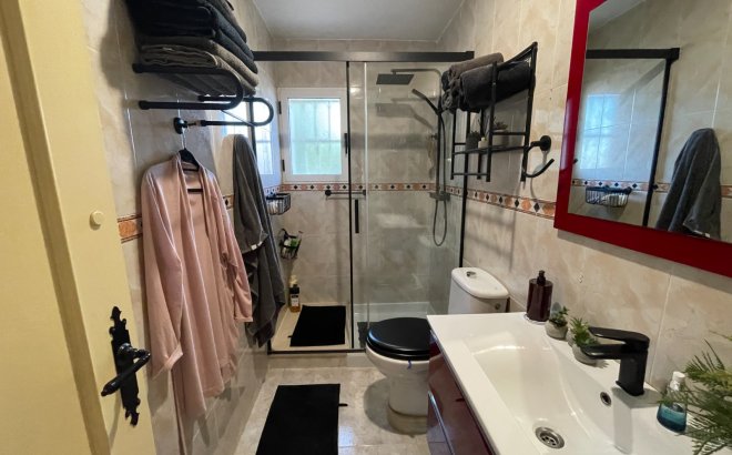 Resale - Villa -
Benijofar - Costa Blanca