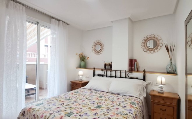 Resale - Penthouse -
Torrevieja - La Mata