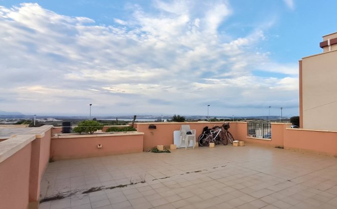 Herverkoop - Semi Detached -
Torrevieja - Parque Acuático - Sector 25