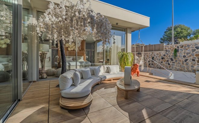 Resale - Villa -
Benijofar - Residencial Benimar