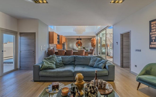 Resale - Villa -
Benijofar - Residencial Benimar