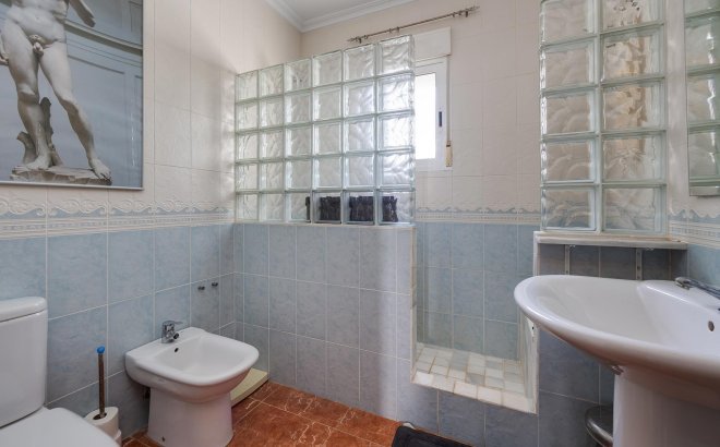 Resale - Villa -
Orihuela Costa - Costa Blanca