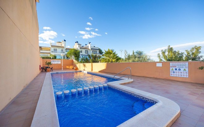 Resale - Villa -
Orihuela Costa - Costa Blanca