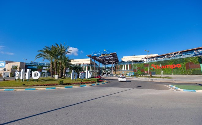 Resale - Villa -
Orihuela Costa - Costa Blanca