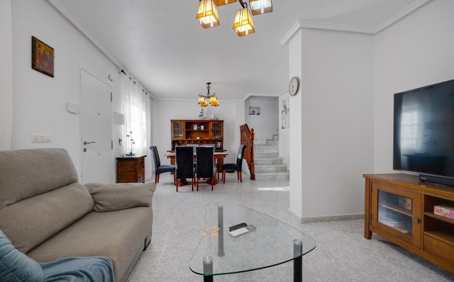 Resale - Villa -
Torrevieja - Costa Blanca