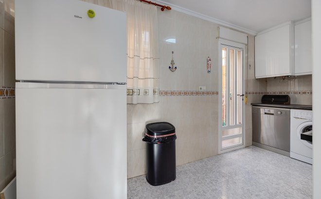 Resale - Villa -
Torrevieja - Costa Blanca