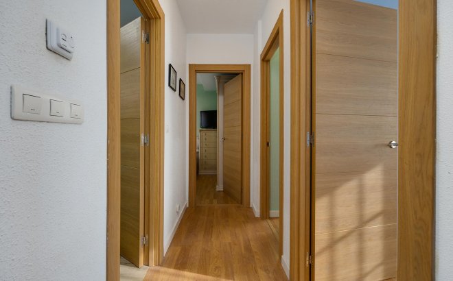 Resale - Villa -
Torrevieja - Costa Blanca