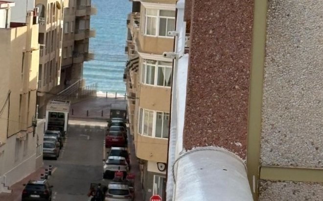 Herverkoop - Appartement -
Torrevieja - Costa Blanca