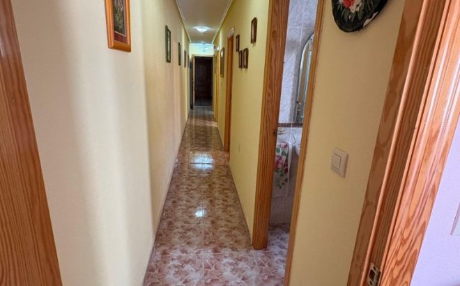Herverkoop - Appartement -
Torrevieja - Costa Blanca