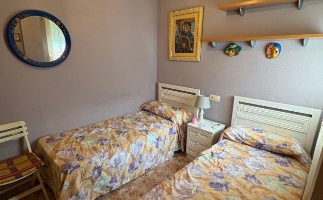 Herverkoop - Appartement -
Torrevieja - Costa Blanca