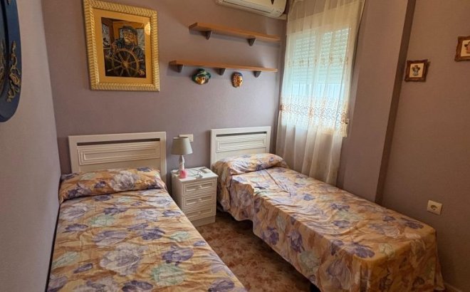 Herverkoop - Appartement -
Torrevieja - Costa Blanca